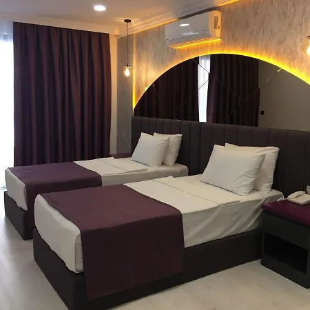 Karikatuer Bi Hotel