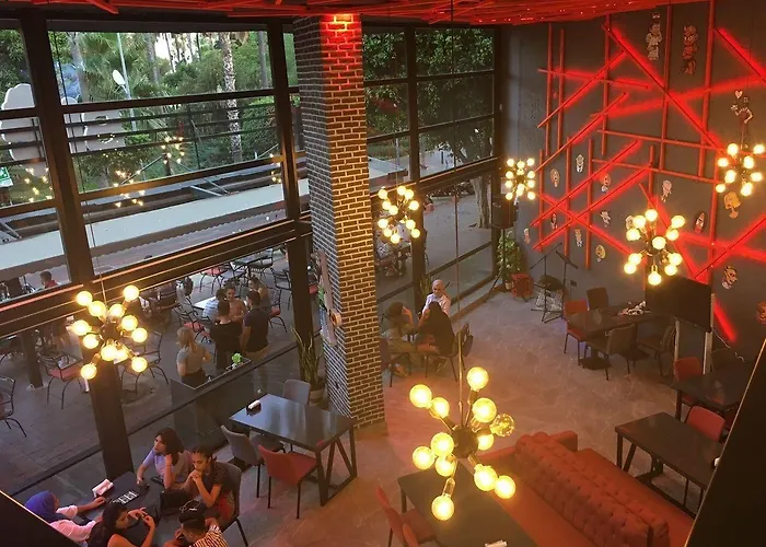 Hotell Karikatuer Bi Alanya