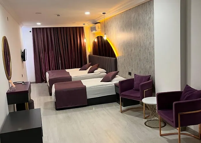 Karikatuer Bi Hotell Alanya