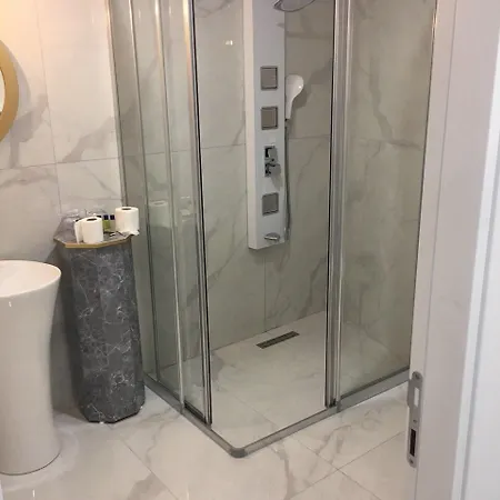 Karikatuer Bi Alanya